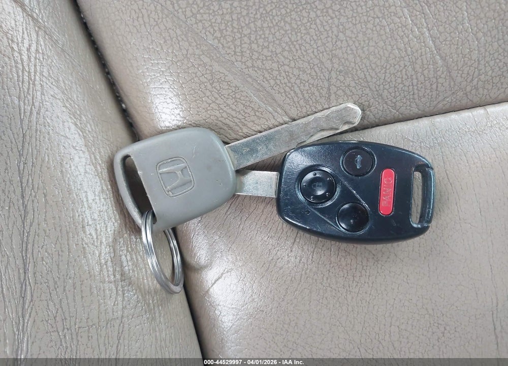 2006 HONDA ACCORD 2.4 EX VIN: 1HGCM56866A097382