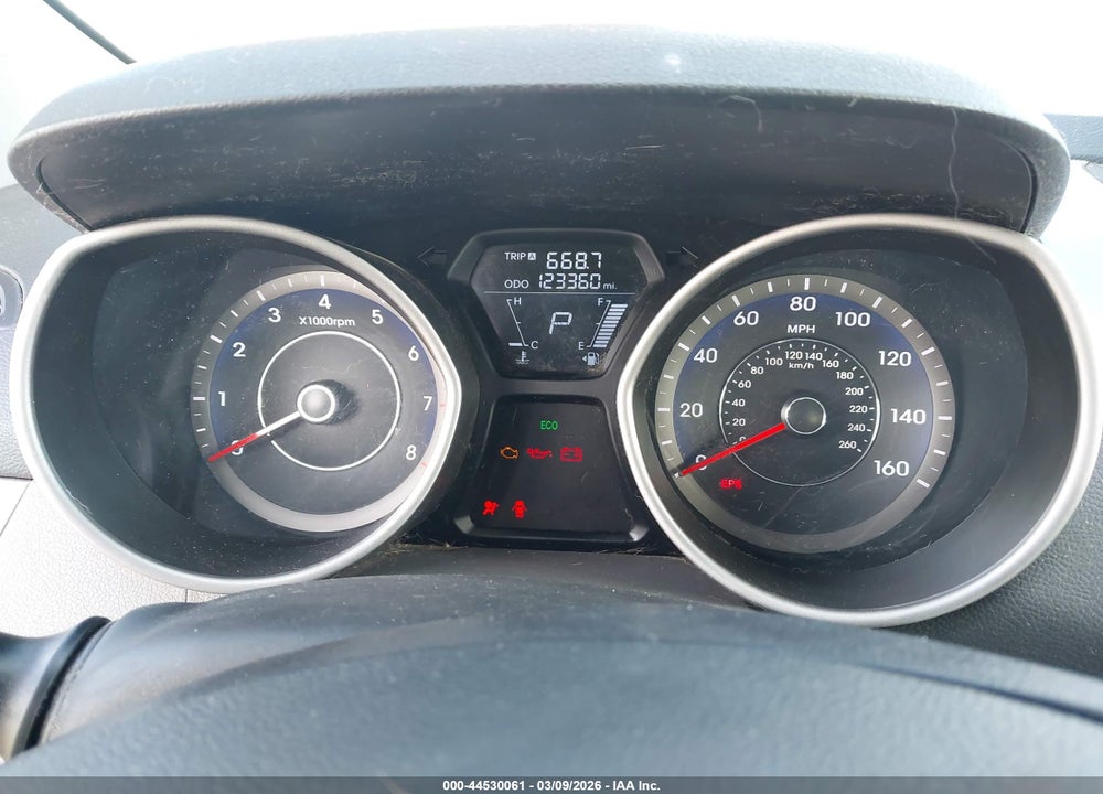 2013 HYUNDAI ELANTRA GLS VIN: KMHDH4AE6DU807290