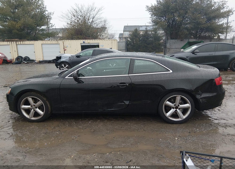 2010 AUDI A5 2.0T PREMIUM VIN: WAURFAFRXAA077663