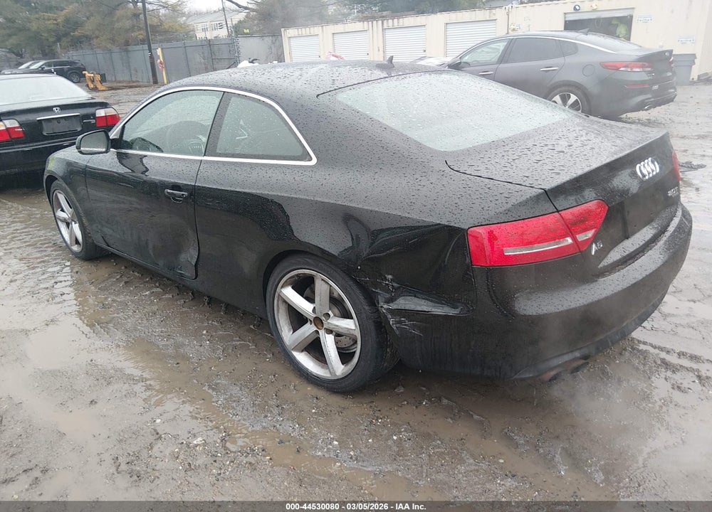 2010 AUDI A5 2.0T PREMIUM VIN: WAURFAFRXAA077663