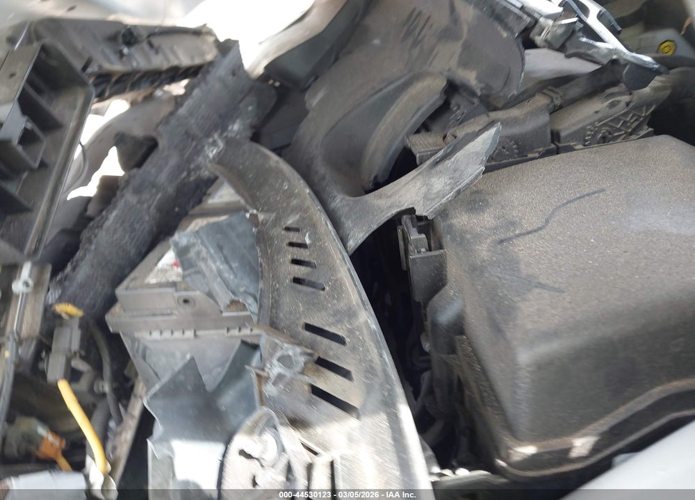 2019 KIA SORENTO 3.3L EX VIN: 5XYPH4A51KG474139