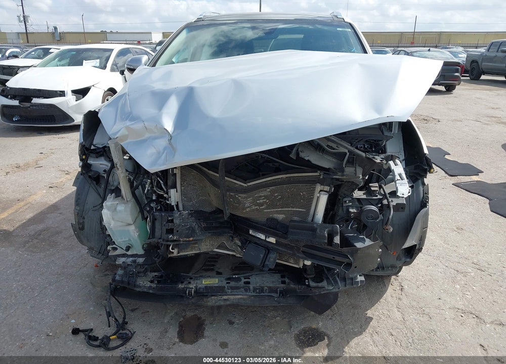 2019 KIA SORENTO 3.3L EX VIN: 5XYPH4A51KG474139