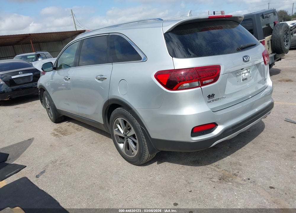 2019 KIA SORENTO 3.3L EX VIN: 5XYPH4A51KG474139