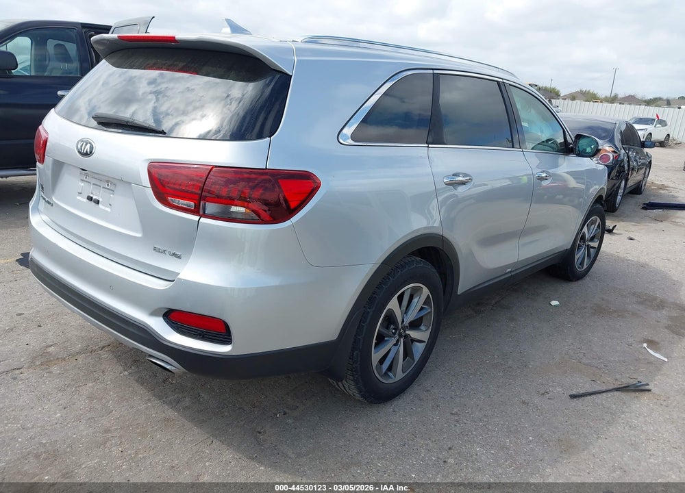 2019 KIA SORENTO 3.3L EX VIN: 5XYPH4A51KG474139