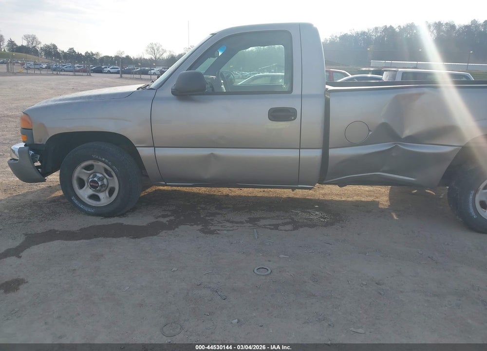 2003 GMC SIERRA 1500 WORK TRUCK VIN: 1GTEC14V13Z262909
