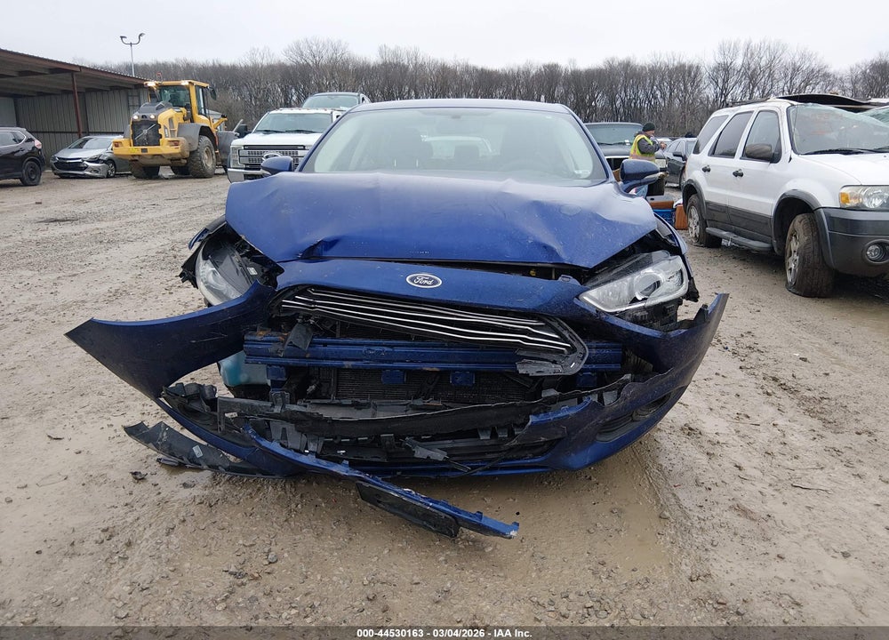 2015 FORD FUSION SE VIN: 3FA6P0HD4FR204795