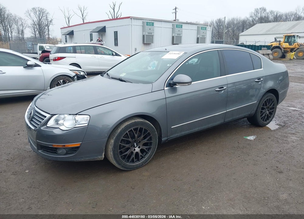 2008 VOLKSWAGEN PASSAT LUX VIN: WVWEK73C28P044423