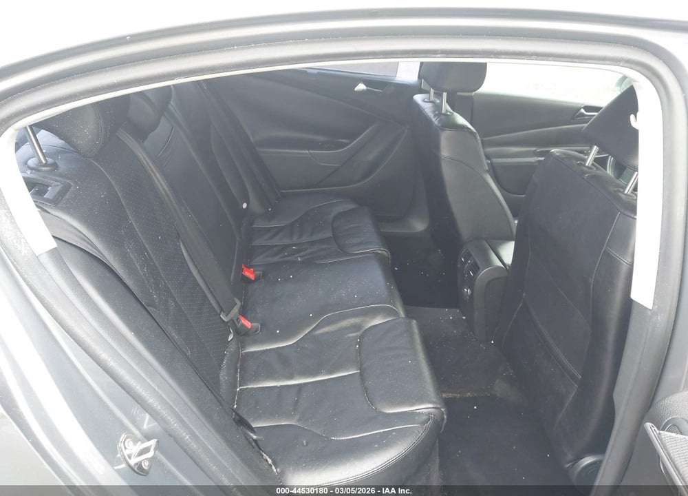 2008 VOLKSWAGEN PASSAT LUX VIN: WVWEK73C28P044423