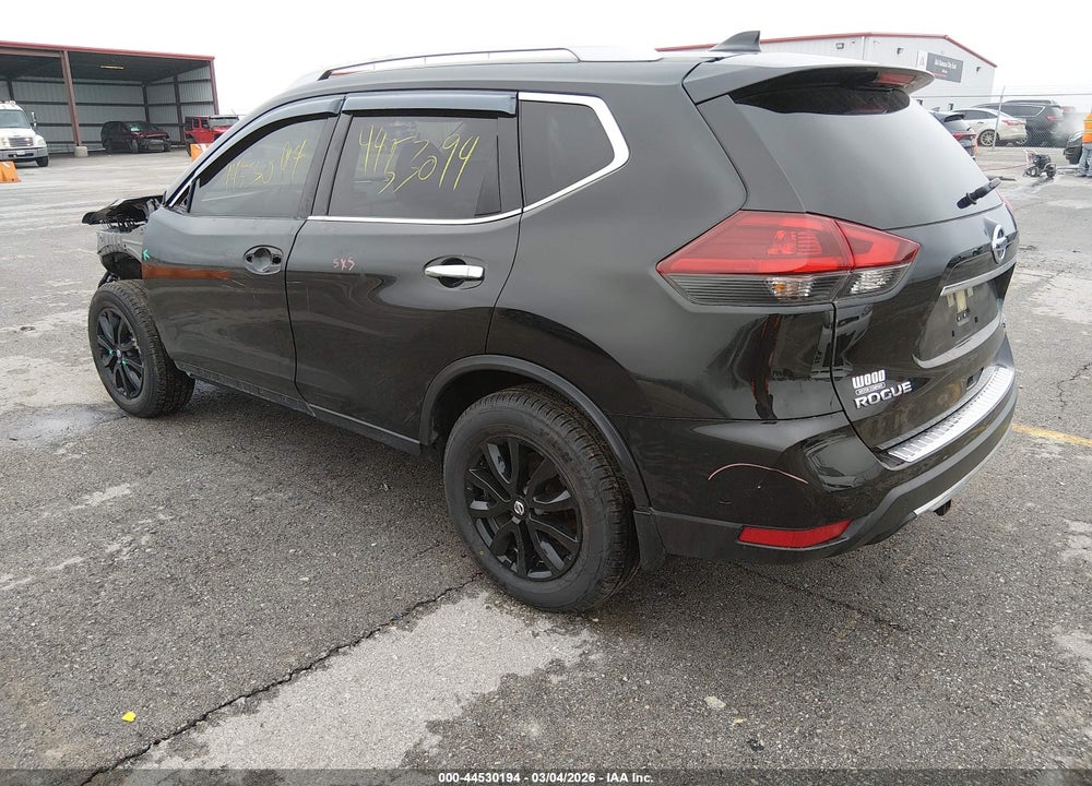 2018 NISSAN ROGUE SV VIN: JN8AT2MV4JW353261