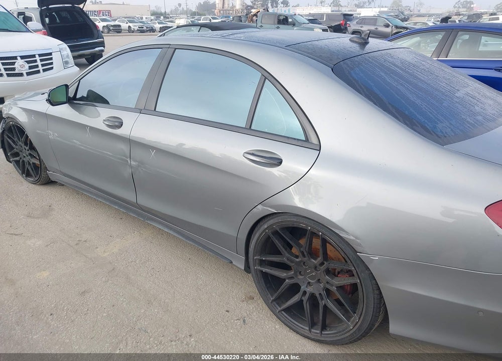 2015 MERCEDES-BENZ S 550 VIN: WDDUG8CBXFA187359