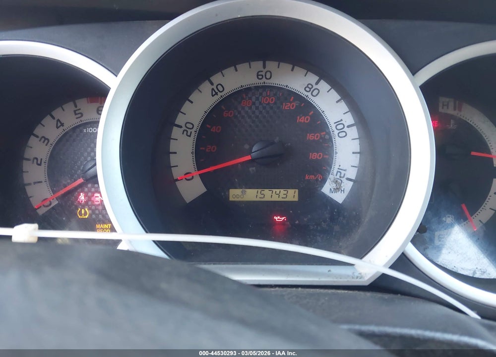 2011 TOYOTA TACOMA BASE V6 VIN: 3TMLU4EN1BM065727
