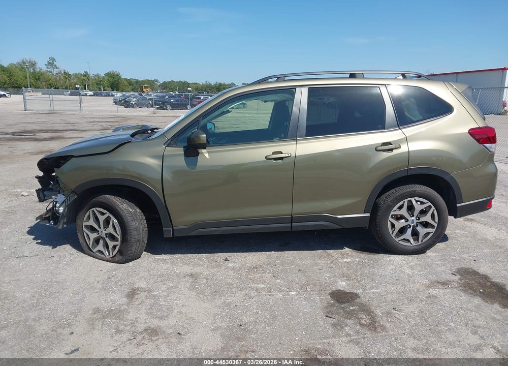 2022 SUBARU FORESTER PREMIUM VIN: JF2SKADC2NH405171