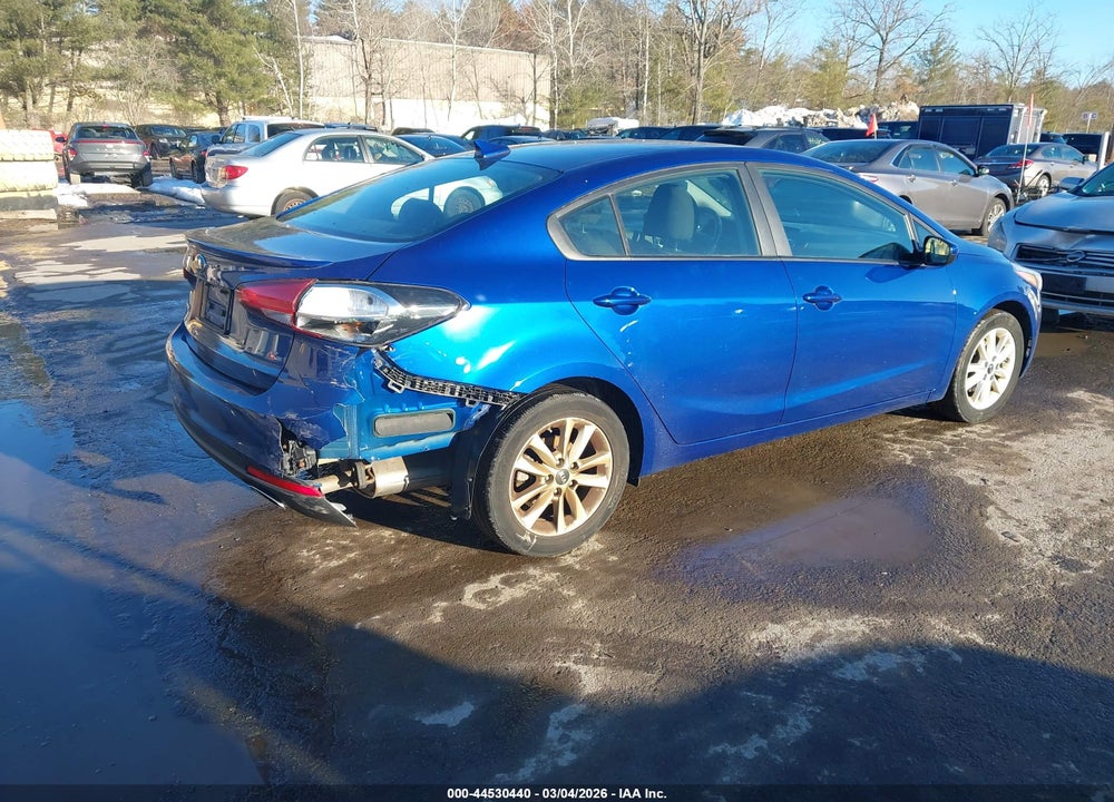 2017 KIA FORTE S VIN: 3KPFL4A7XHE055837