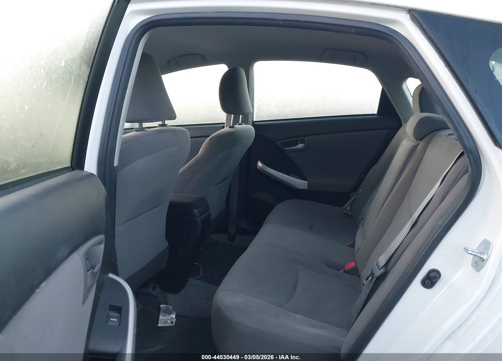 2015 TOYOTA PRIUS PLUG-IN VIN: JTDKN3DP4F3068084