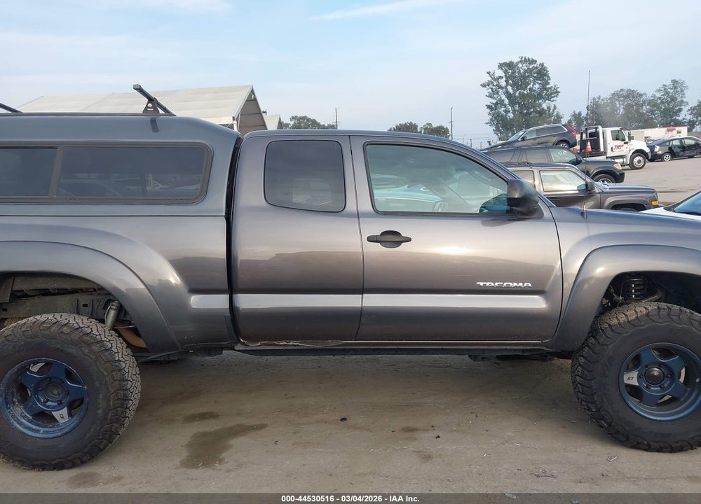2014 TOYOTA TACOMA BASE V6 VIN: 5TFUU4EN8EX102162