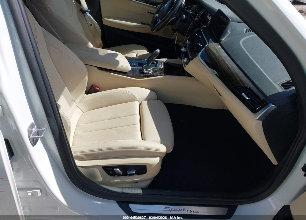 2018 BMW 530I VIN: WBAJA5C50JWA37005