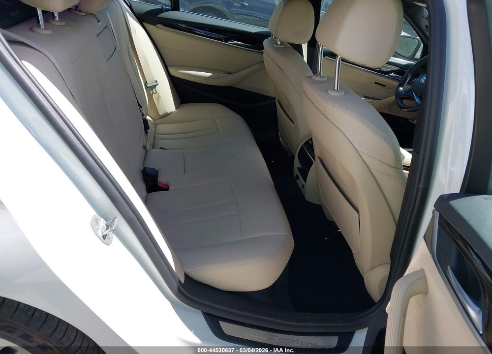 2018 BMW 530I VIN: WBAJA5C50JWA37005