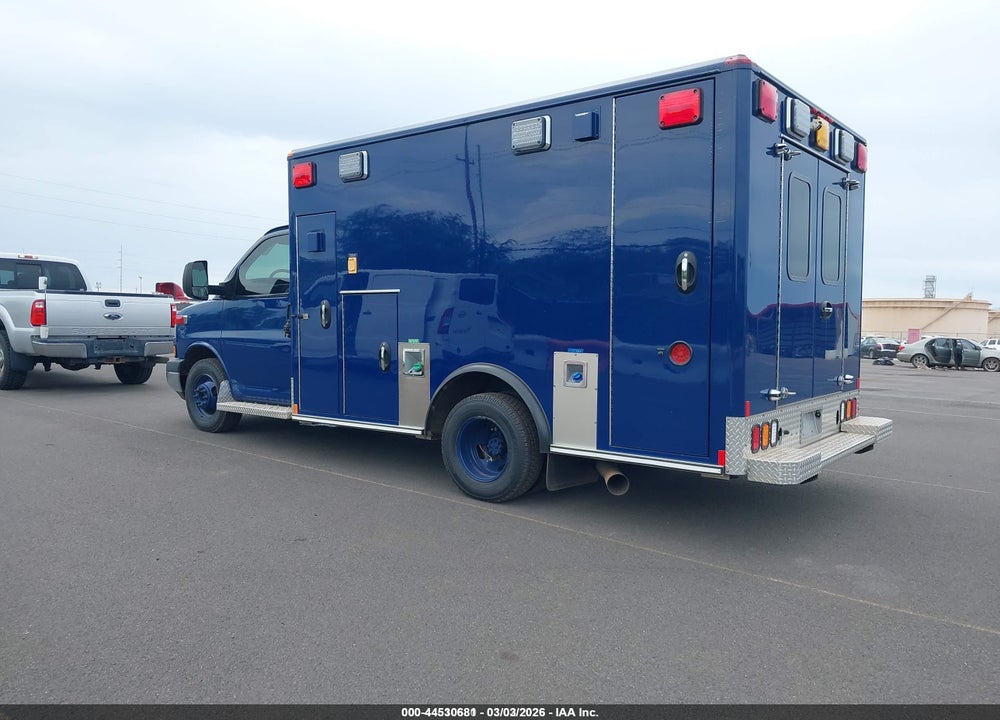 2015 CHEVROLET EXPRESS CUTAWAY 3500 DIESEL VIN: 1GB3G2CL7F1286320