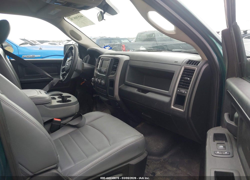 2019 RAM 1500 CLASSIC TRADESMAN  4X2 6'4 BOX VIN: 1C6RR6FGXKS643667