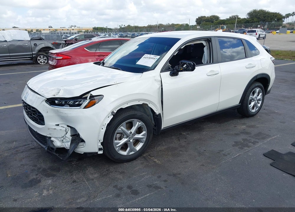 2024 HONDA HR-V 2WD LX VIN: 3CZRZ1H36RM737354