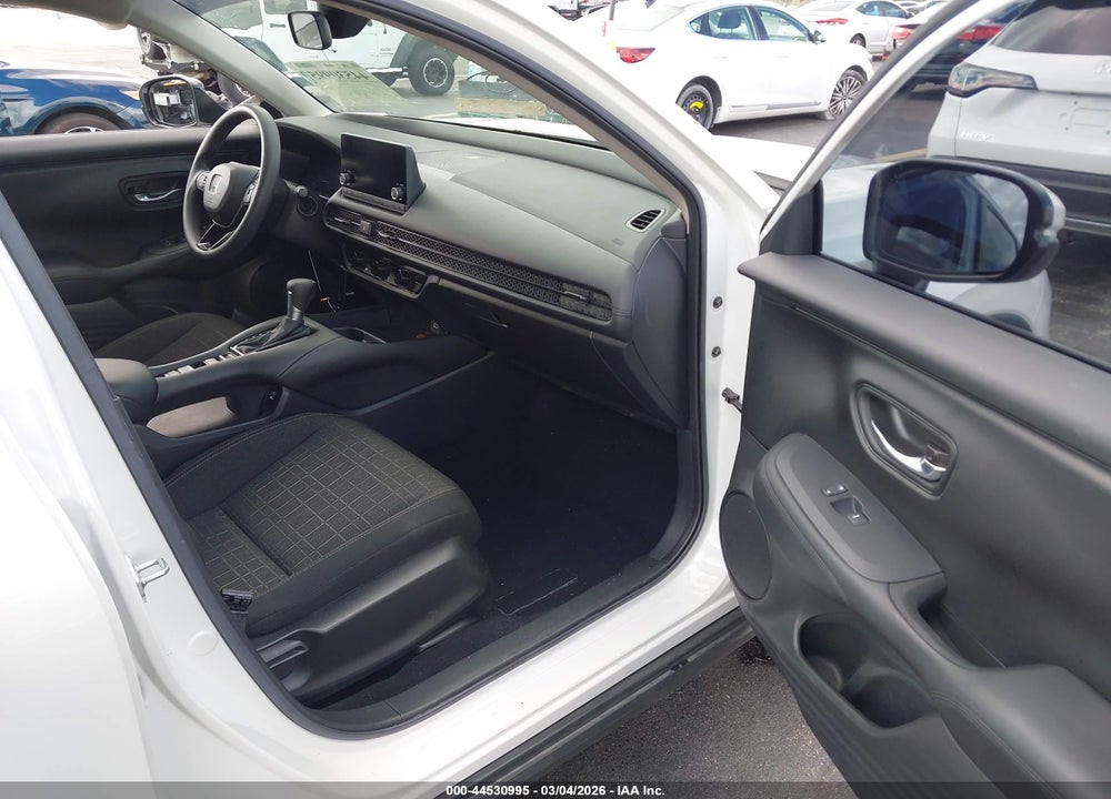 2024 HONDA HR-V 2WD LX VIN: 3CZRZ1H36RM737354