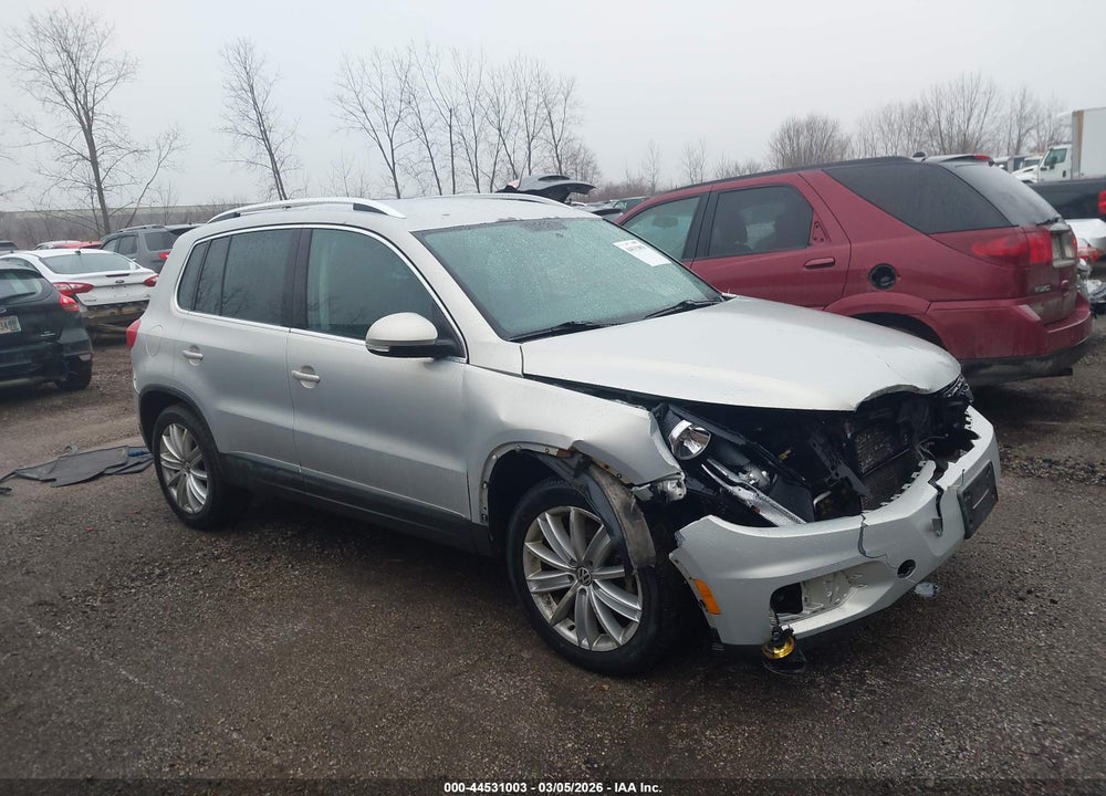 2012 VOLKSWAGEN TIGUAN SE VIN: WVGAV7AX2CW534074
