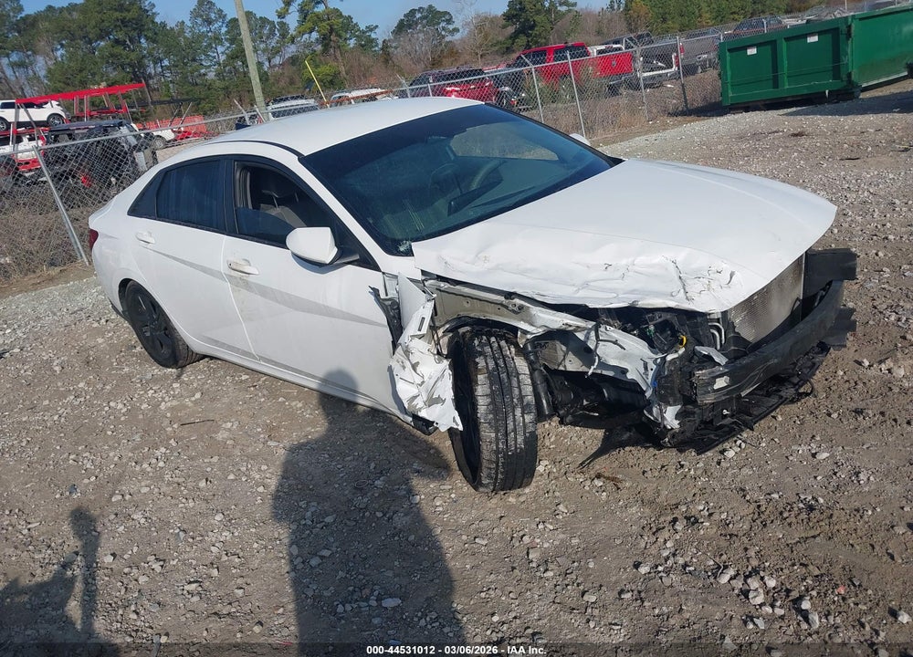 2022 HYUNDAI ELANTRA SEL VIN: 5NPLS4AG5NH084823