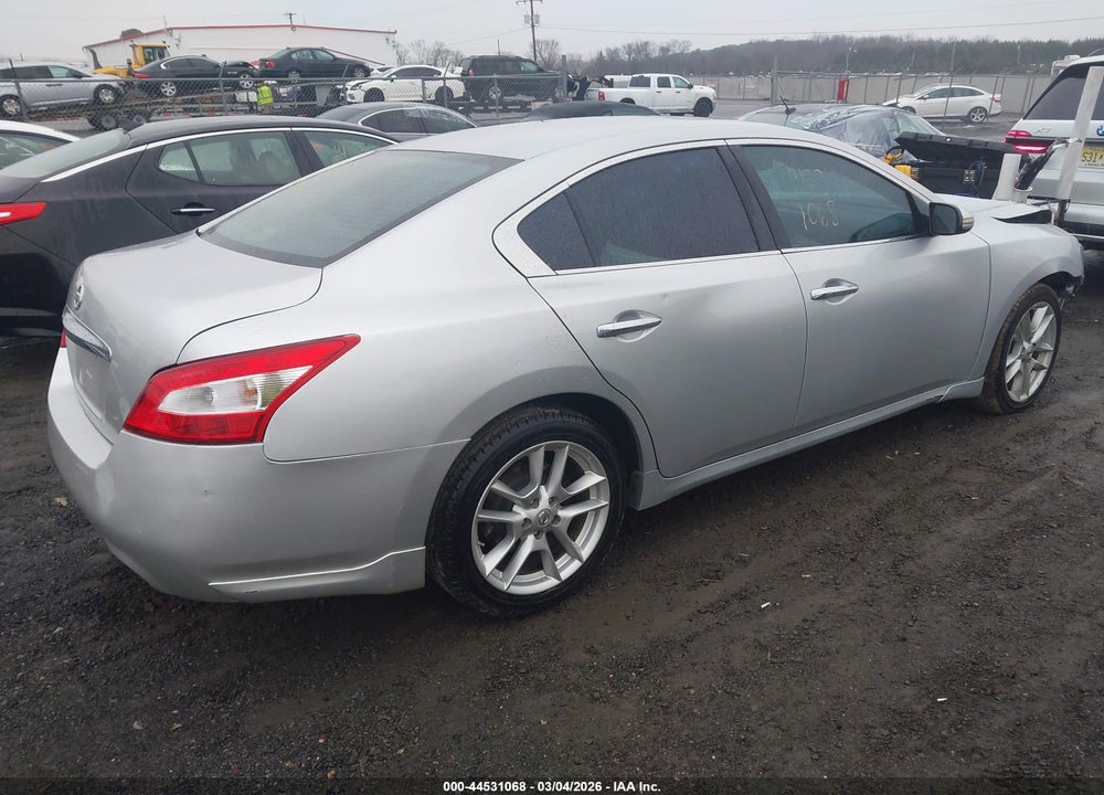 2009 NISSAN MAXIMA 3.5 SV VIN: 1N4AA51E19C833140