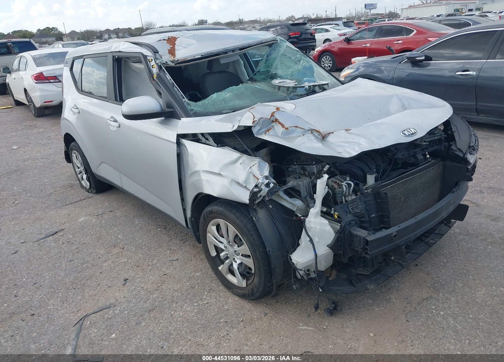 2020 KIA SOUL LX VIN: KNDJ23AU6L7121726