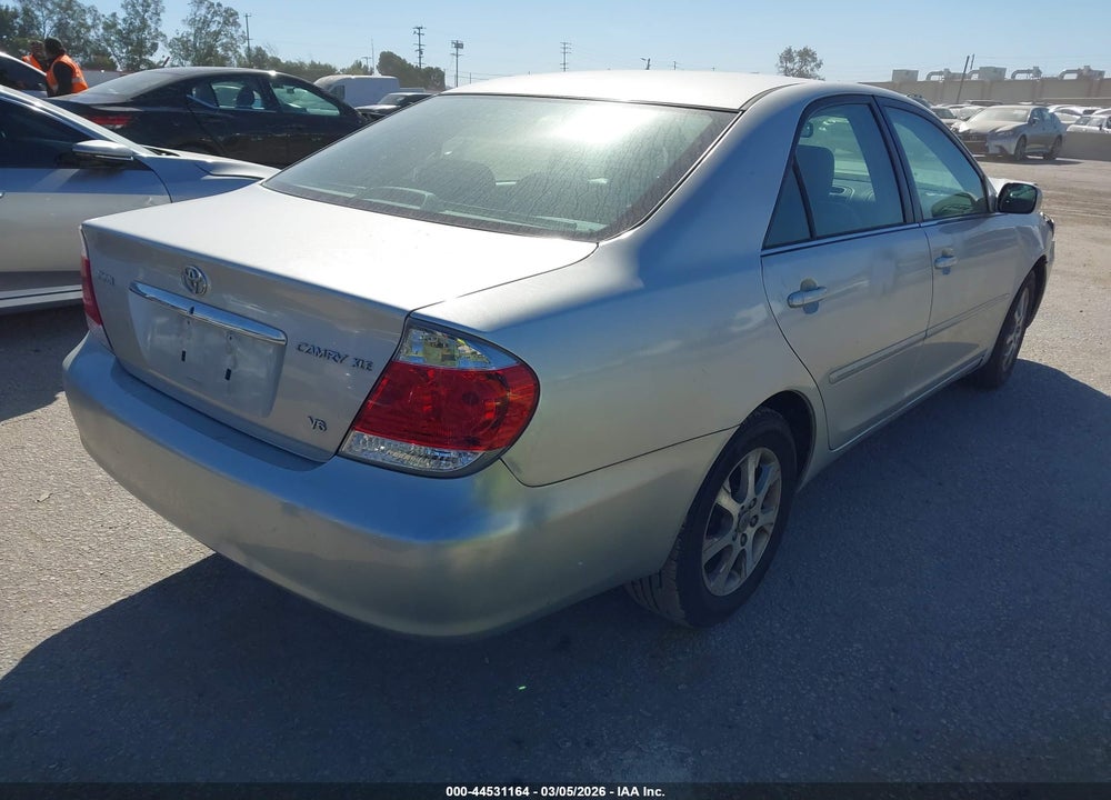 2005 TOYOTA CAMRY XLE V6 VIN: 4T1BF30K45U615575