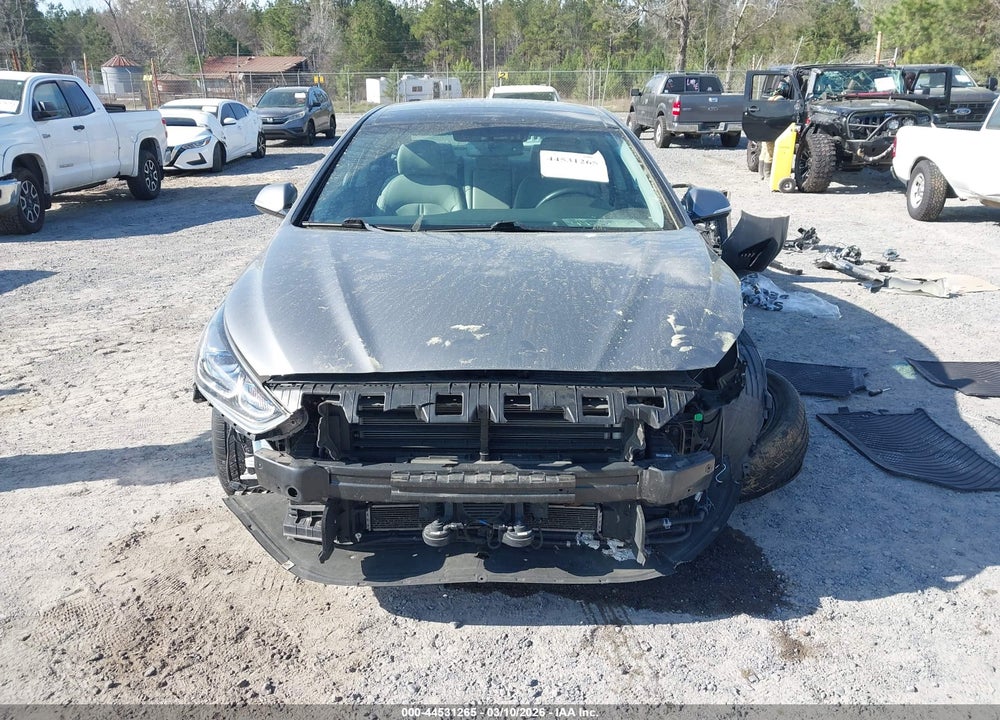 2018 HYUNDAI SONATA HYBRID LIMITED VIN: KMHE34L32JA082976