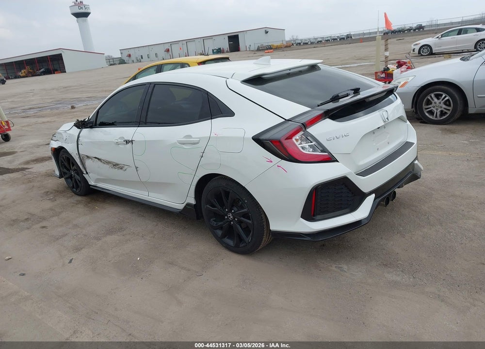 2017 HONDA CIVIC VIN: SHHFK7H46HU216936