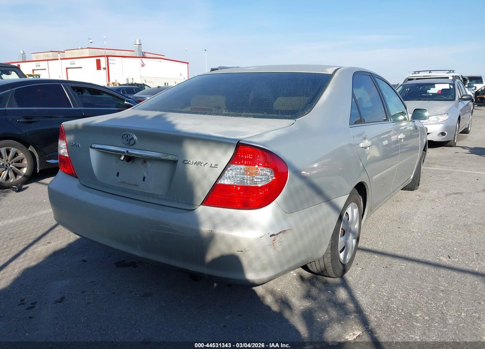 2002 TOYOTA CAMRY LE VIN: 4T1BE32K52U097830