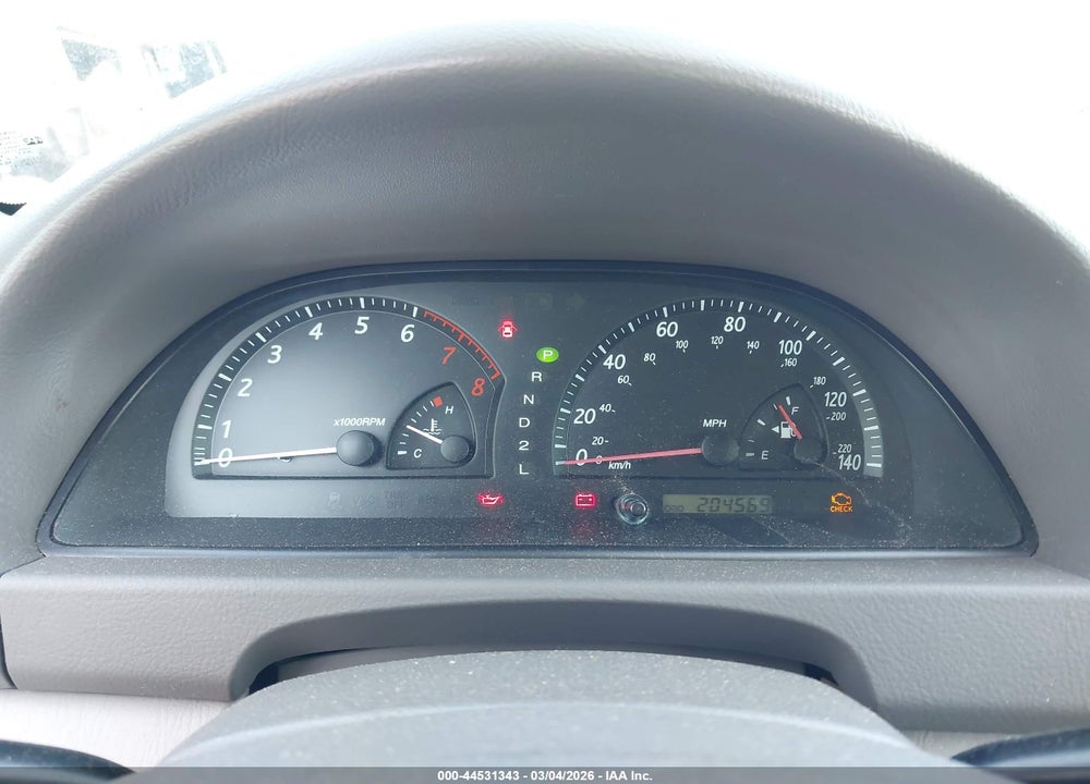 2002 TOYOTA CAMRY LE VIN: 4T1BE32K52U097830