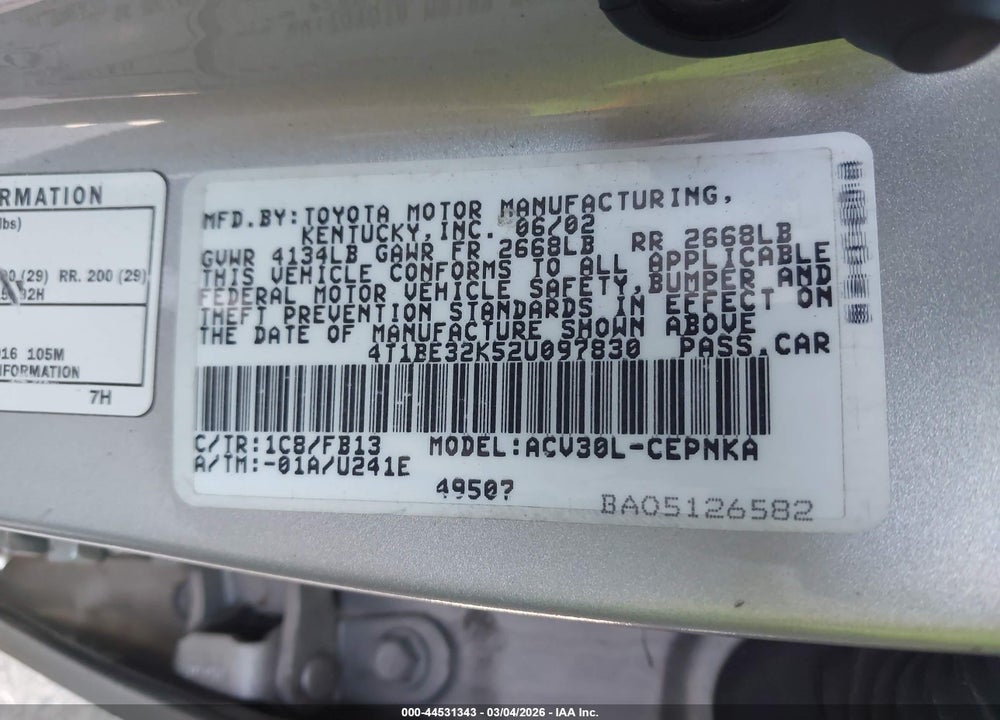 2002 TOYOTA CAMRY LE VIN: 4T1BE32K52U097830