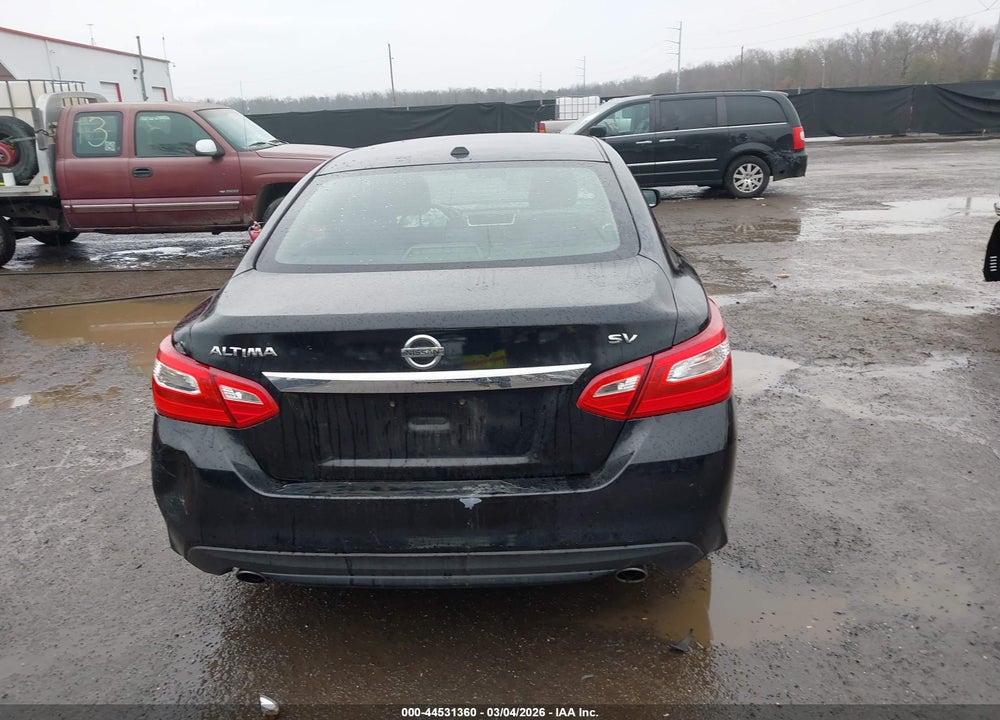 2017 NISSAN ALTIMA 2.5 SV VIN: 1N4AL3AP8HC255827