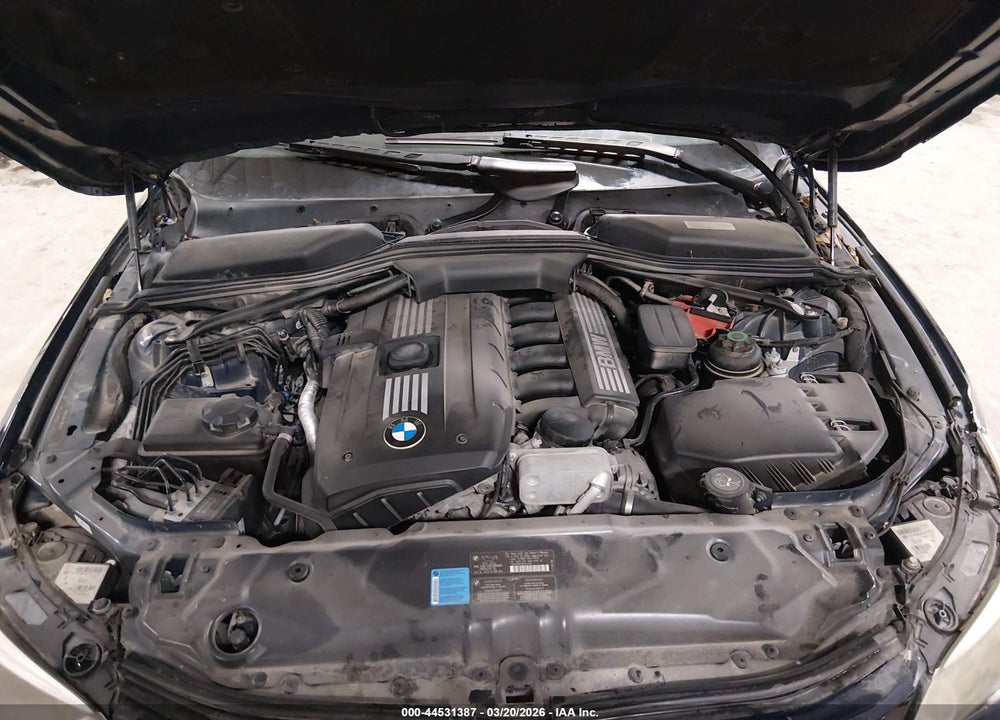 2010 BMW 528I XDRIVE VIN: WBANV1C59AC445984