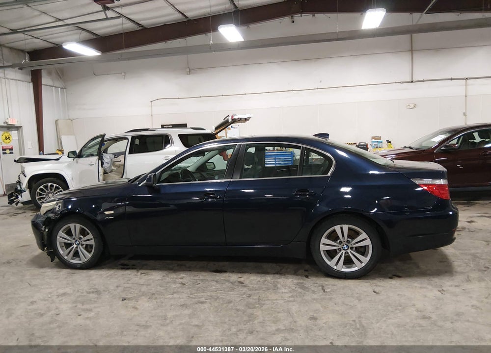 2010 BMW 528I XDRIVE VIN: WBANV1C59AC445984