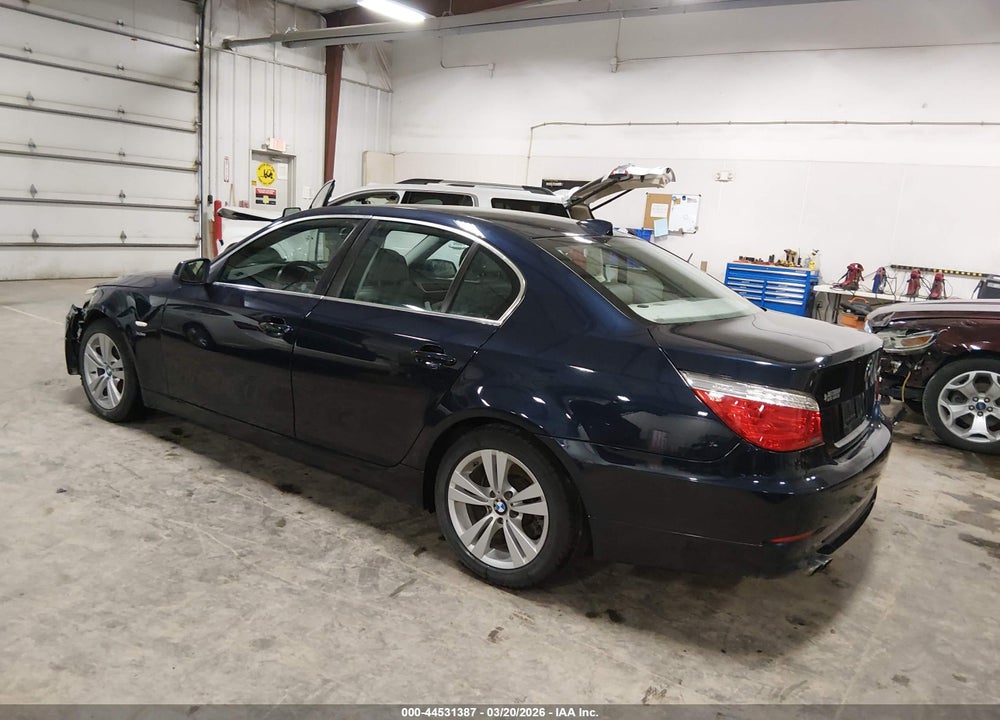 2010 BMW 528I XDRIVE VIN: WBANV1C59AC445984