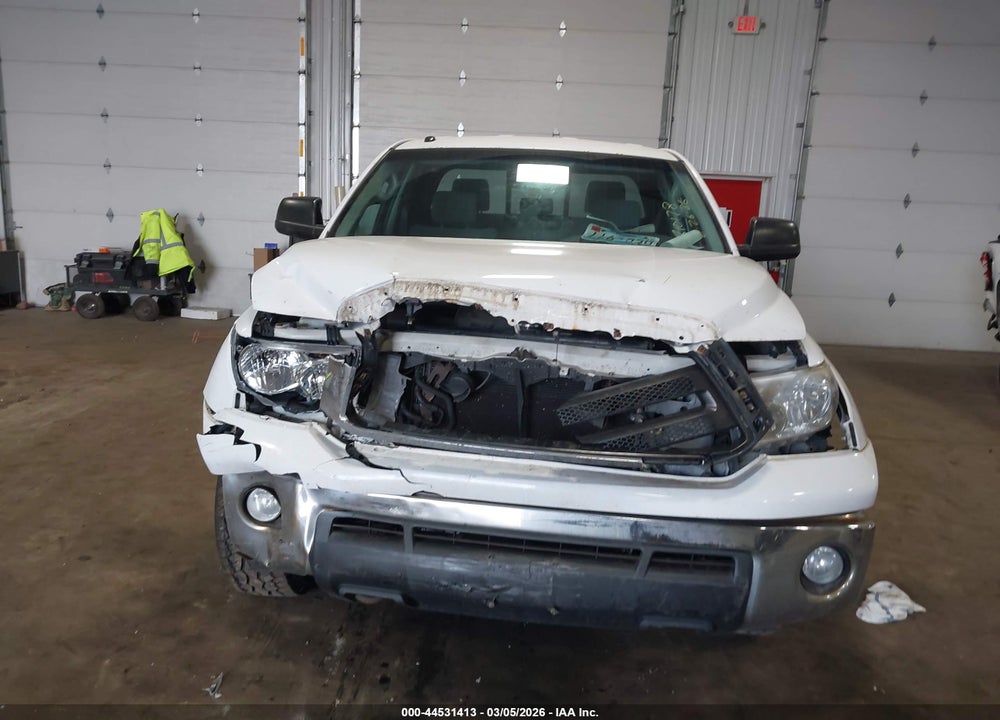 2013 TOYOTA TUNDRA GRADE 5.7L V8 VIN: 5TFUW5F16DX318098