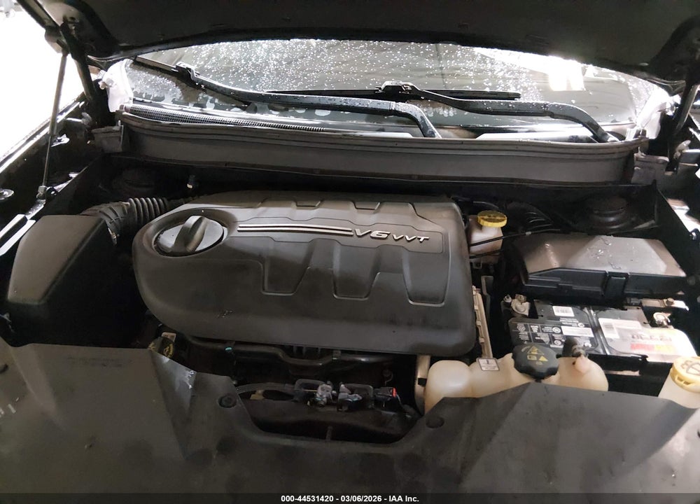2019 JEEP CHEROKEE OVERLAND 4X4 VIN: 1C4PJMJX0KD161152