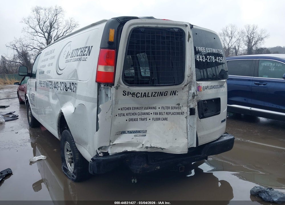 2011 CHEVROLET EXPRESS 2500 WORK VAN VIN: 1GCWGFBA2B1103299