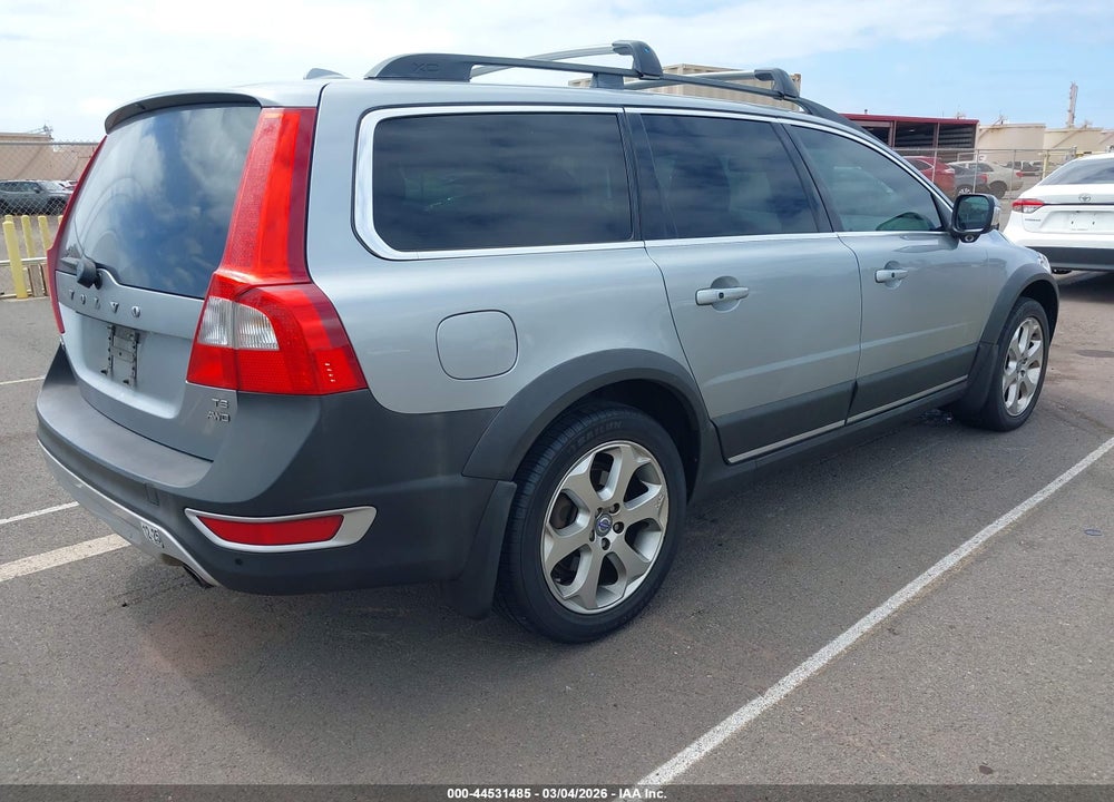2010 VOLVO XC70 T6 VIN: YV4992BZ4A1081744