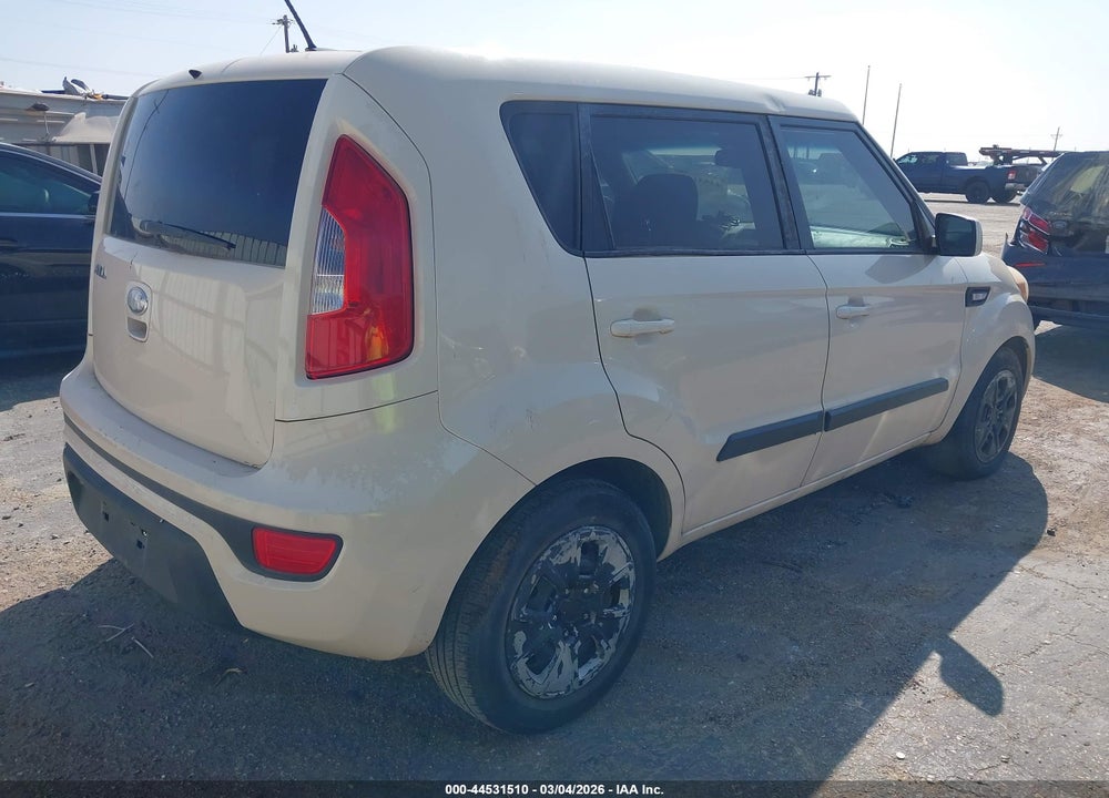 2013 KIA SOUL VIN: KNDJT2A58D7760160