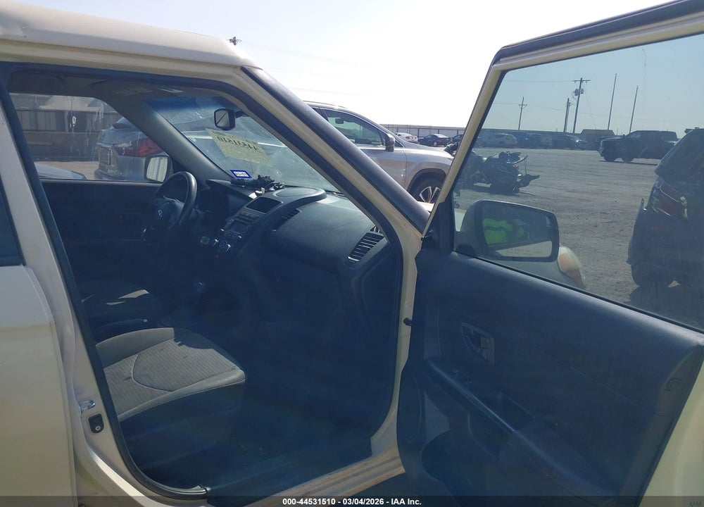 2013 KIA SOUL VIN: KNDJT2A58D7760160