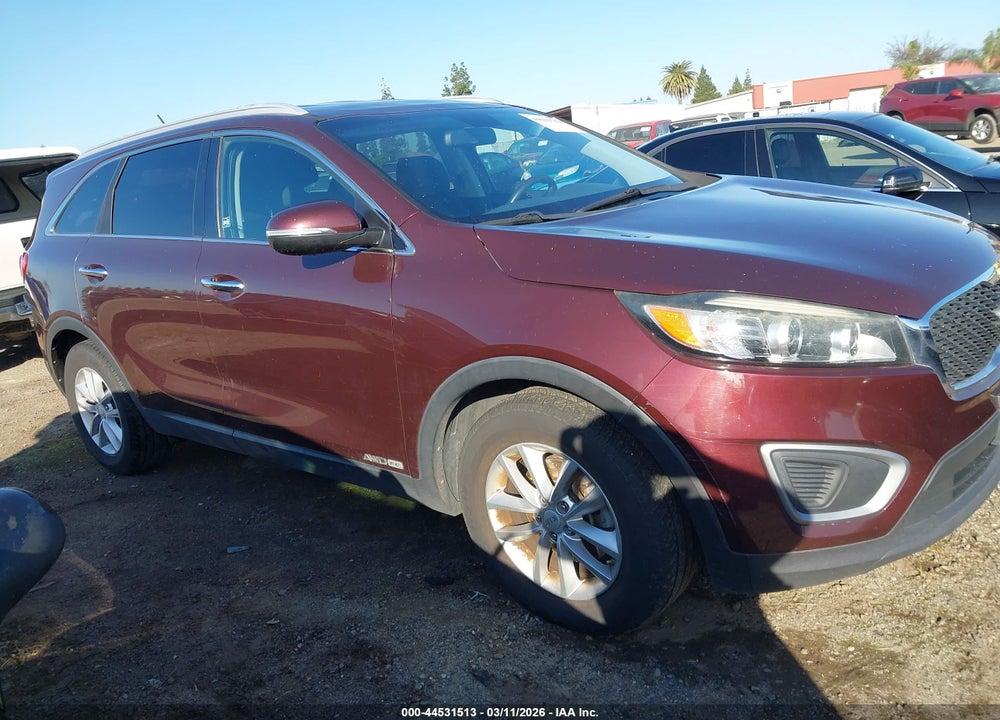 2017 KIA SORENTO 3.3L LX VIN: 5XYPGDA5XHG281516
