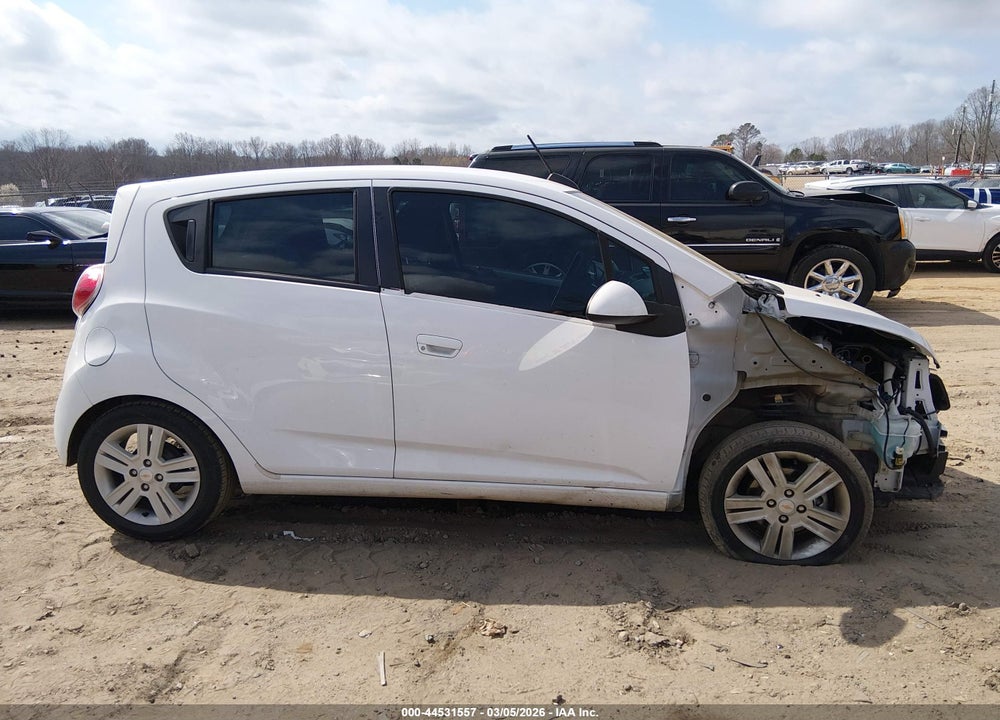 2015 CHEVROLET SPARK VIN: KL8CD6S95FC735119