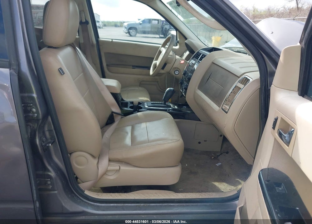 2010 FORD ESCAPE LIMITED VIN: 1FMCU0EG2AKA68938