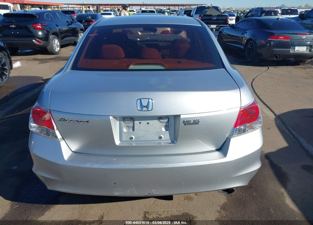 2010 HONDA ACCORD 2.4 LX-P VIN: 1HGCP2F4XAA124952