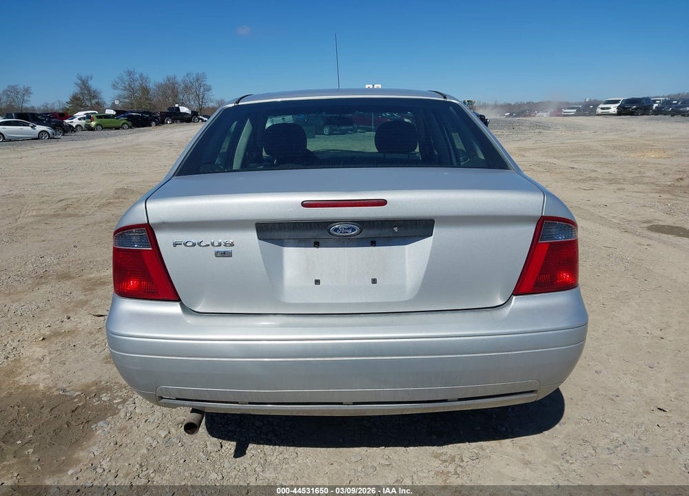 2007 FORD FOCUS S/SE/SES VIN: 1FAFP34N47W285795